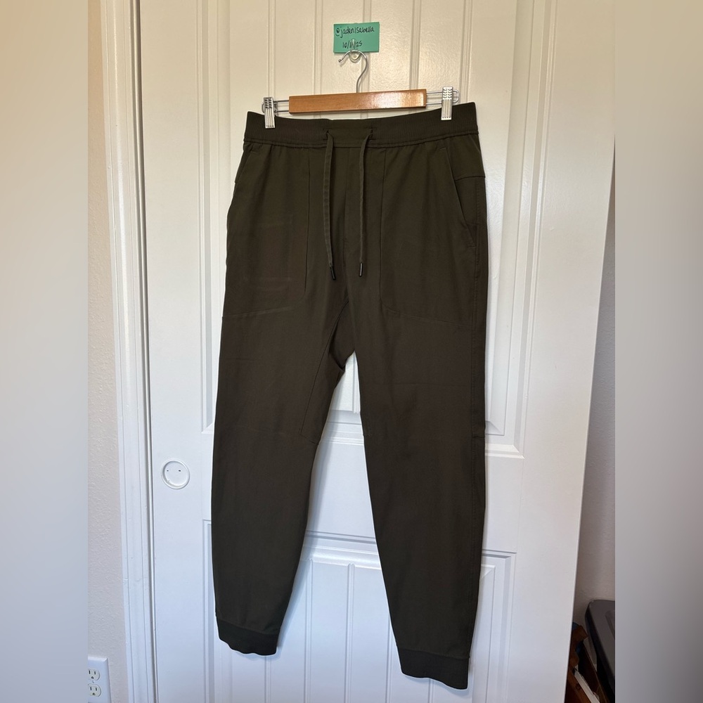Lululemon joggers